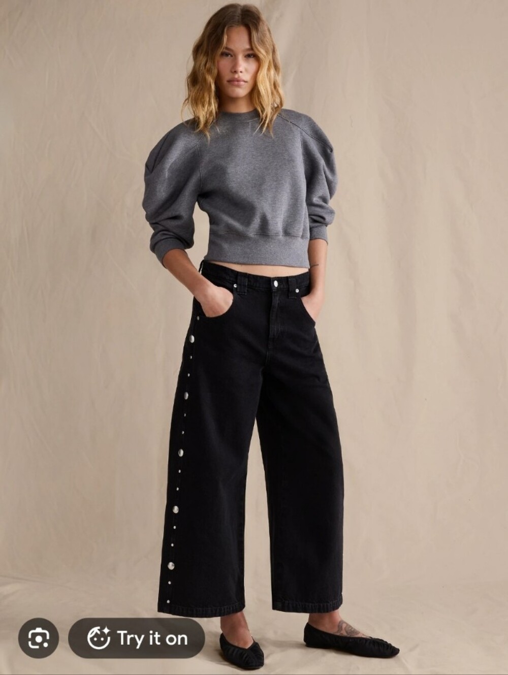 Banana Republic Black Snap-Detail Wide-Leg Jeans
